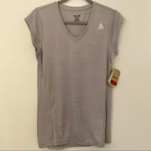 ✨NWT✨Reebok Gray/Purple Workout Tee